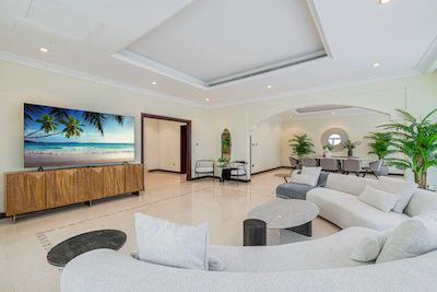 Sea view | 5 BDR | Private pool | Private beach access