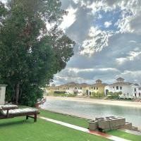 Luxury 5BHK + M With private pool and beach access