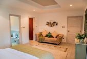 Luxury 5BR+Maid Villa with Private Gym Beach Access on Palm Jumeirah