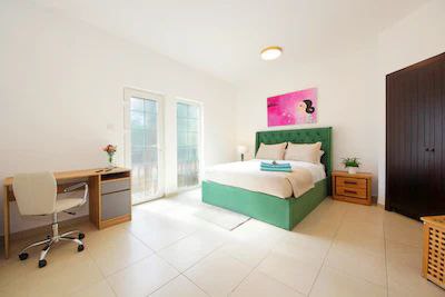 Gorgeous 2B Villa with beautiful garden