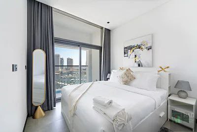 Brand New Luxury 1BR apartment in Business Bay