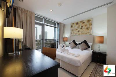 Min Stay 5 nights is required!! Luxurious 1BR apartment in Spirit Tower , Sports City