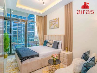 Studio Apartment with Balcony