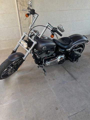 هارلي break out