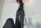 Electric scooter Vlra