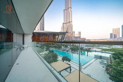 photo_5848441574256657003_x