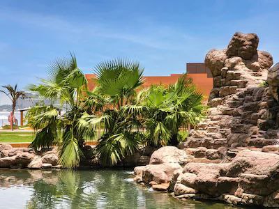 Amazing sea view apartment in Tiara Palm Jumeirah