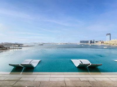 Astonishing 3rd floor 1BD apartment in Emaar Beachfront