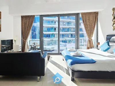 Studio Apartment with Marina View | Easy Metro Acess