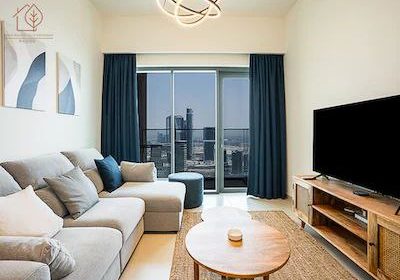 photo_5850693374070343891_x