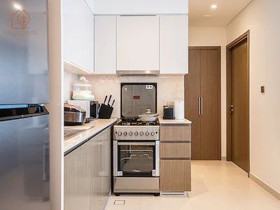 Fully Furnished | High Floor 1-Bedroom | City Views