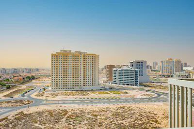 photo_5850693374070343959_x