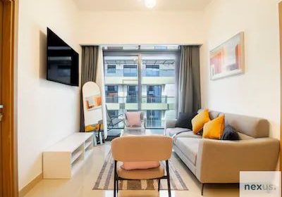 photo_5850693374070344031_x