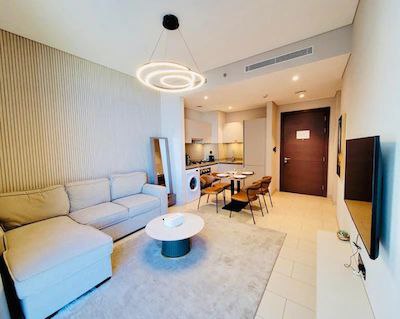 Modern | Fully Furnished | Higher Floor