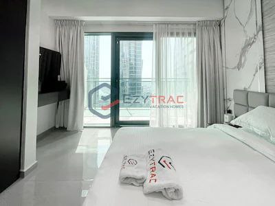 Studio Available in Merano Tower Dubai For Daily Rentals