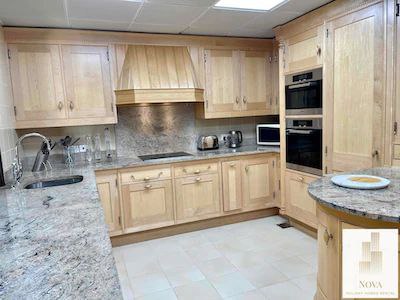 No commission! 4 BR + maid’s room Huge terrace Amazing view