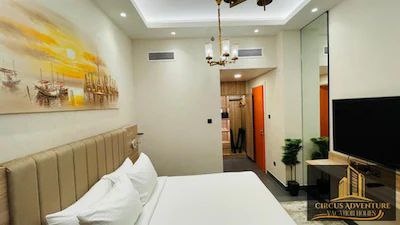 Comfortable & Decent Hotel room – Seasonable Discounted Price.