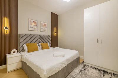 3 bed with palm view high floor all bills included