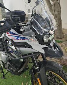 photo_5857133823559582412_x