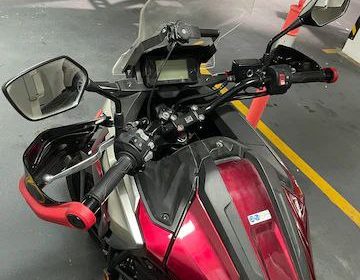 photo_5857133823559582478_x