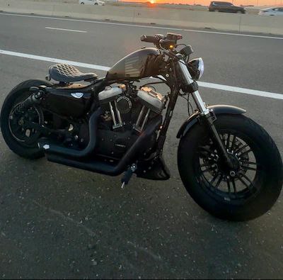 Harley 48 model 2017 bobber style, GCC