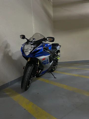 Suzuki GSXR-750