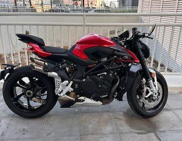 photo_5857133823559582516_x