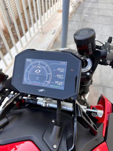 MV Agusta Brutale 1000