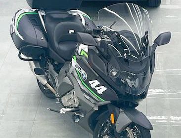 photo_5857133823559582521_x