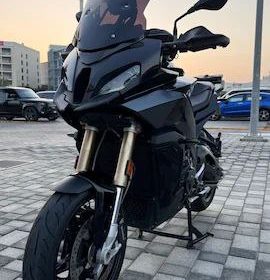 photo_5857133823559582586_x