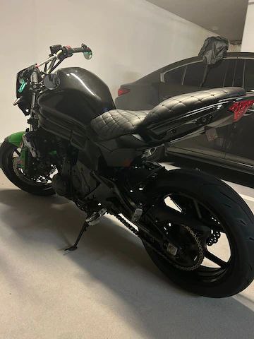 Kawasaki 650