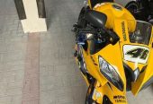 Yamaha R6 (2013)