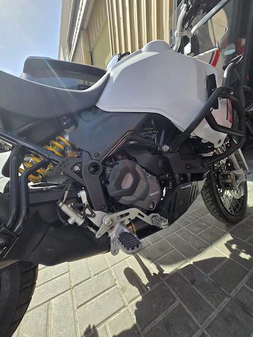 Ducati desert x 2023