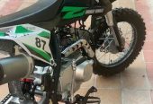 Cross country 125 cc china high quality low use like new