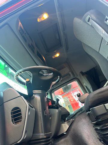 Mercedes (4X4) ACTROS FULL SPRING