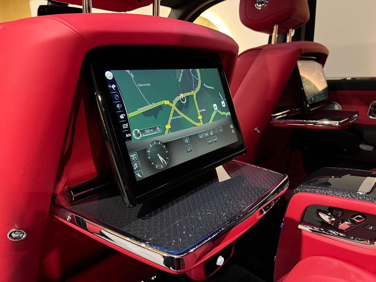 Rolls-Royce Cullinan 2024 – Full Option | UK Spec | Only 7,000 km | AED 1,970,000