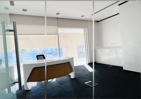 OFFICE SPACES AT AL MAAREFH BUSINESS CENTER