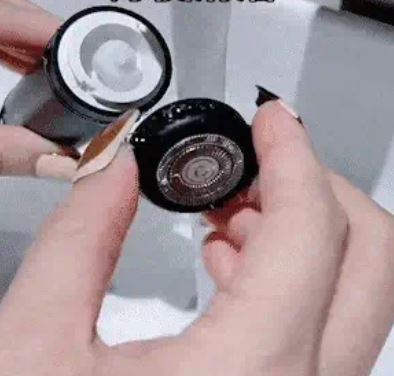 Portable Electric Shaver ماكينة حلاقة كهربائية محمولة