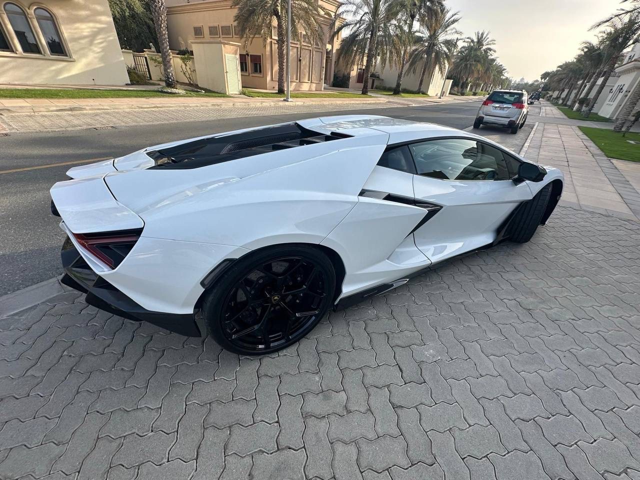 ‏dubai