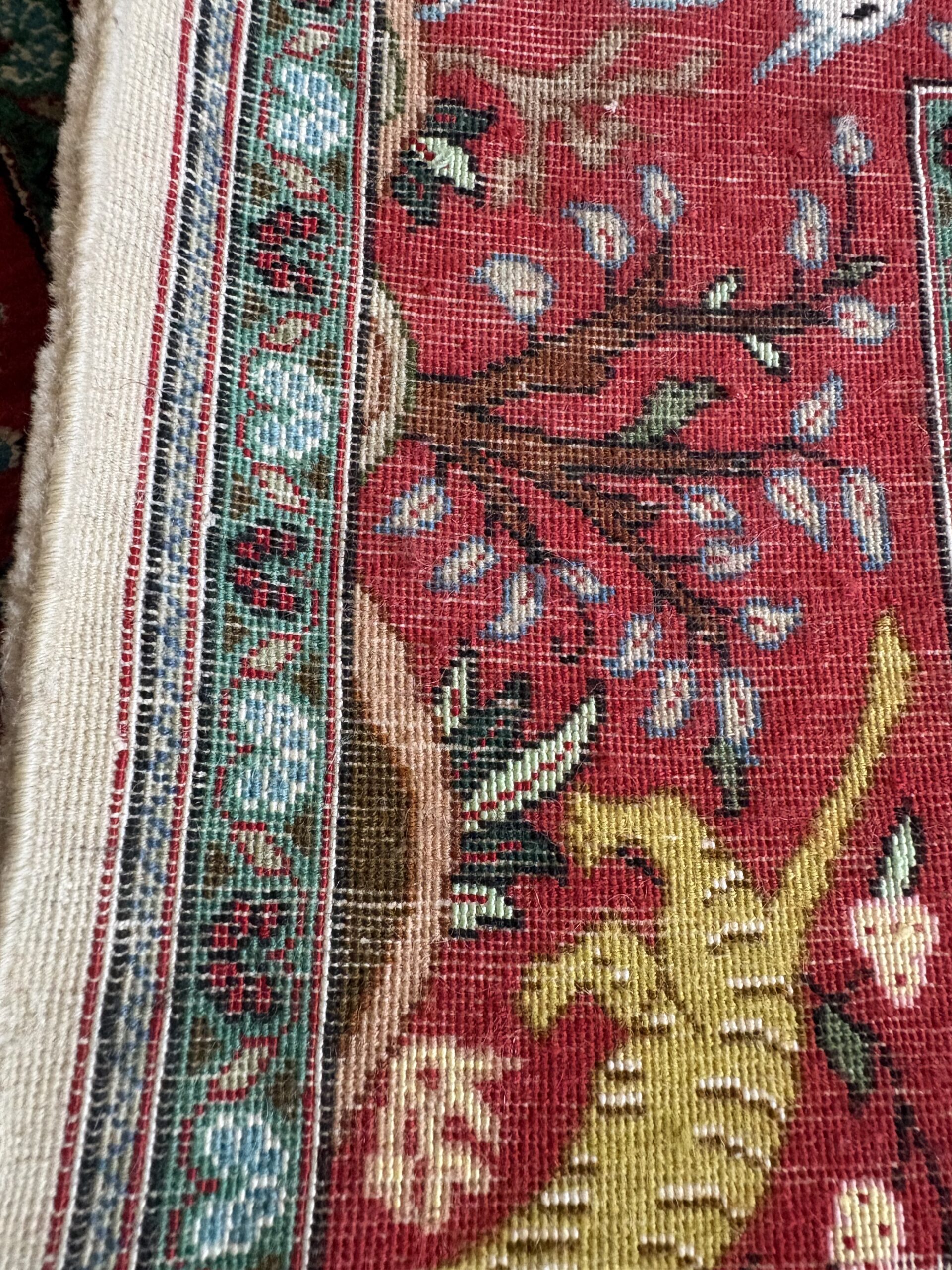 Fine Persian Qom Hunting Scene Rug – Silk Foundation, Silk Highlights